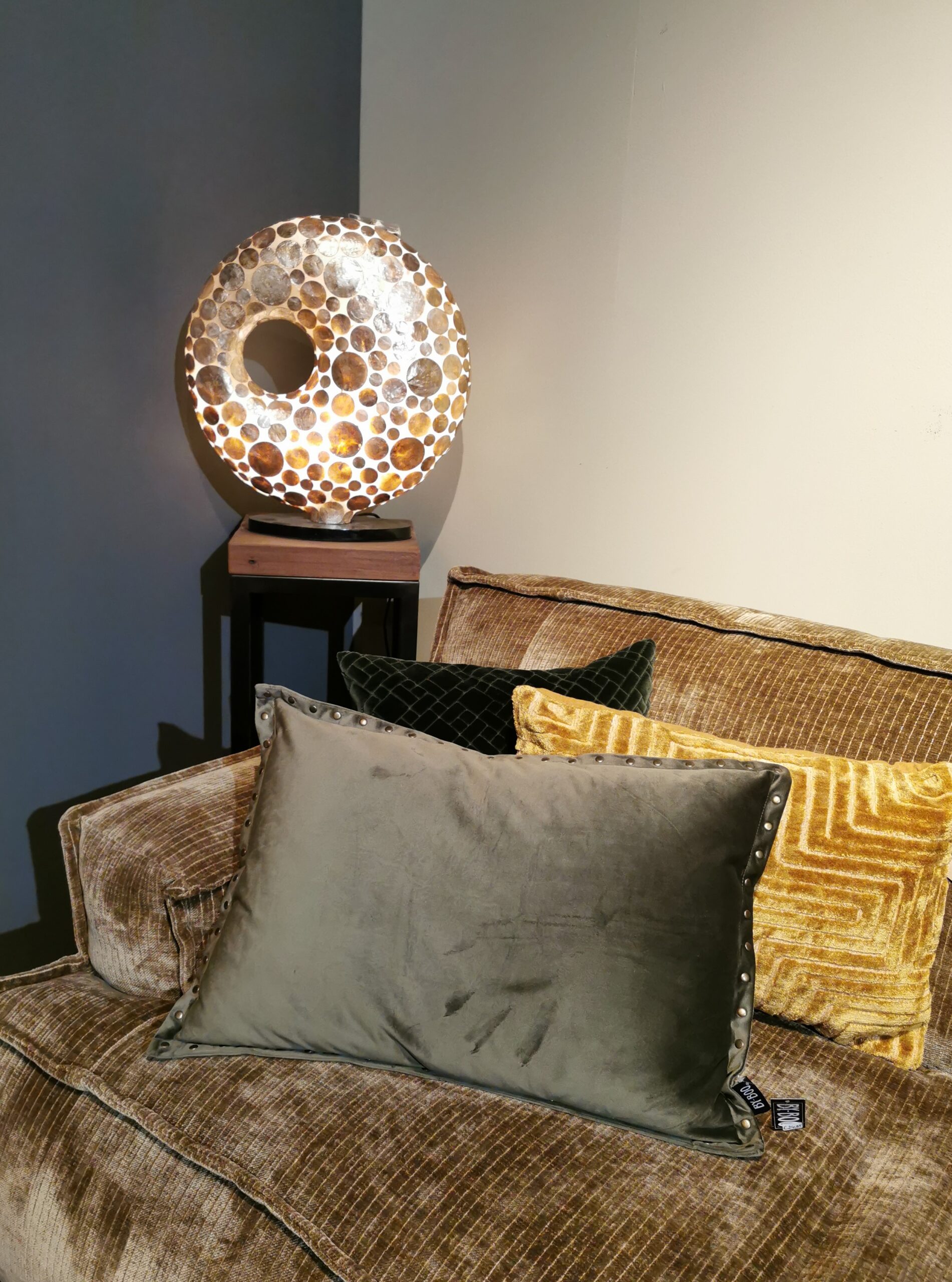 Tafellamp Coin Gold - Donut - Schelpenlamp 45 cm