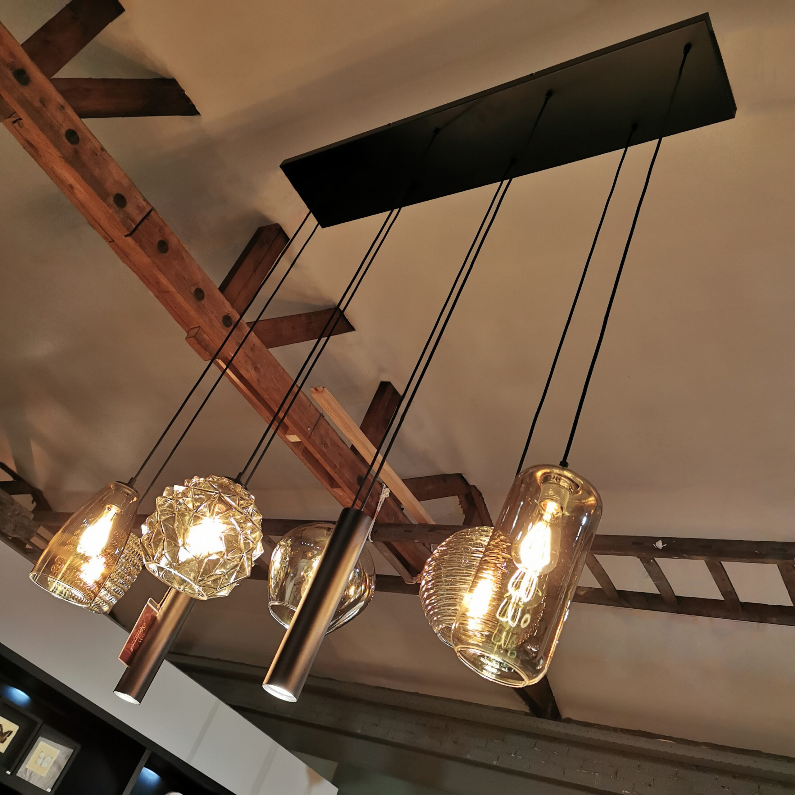 Hang lamp Quinto - showroommodel - 8 lichtpunten