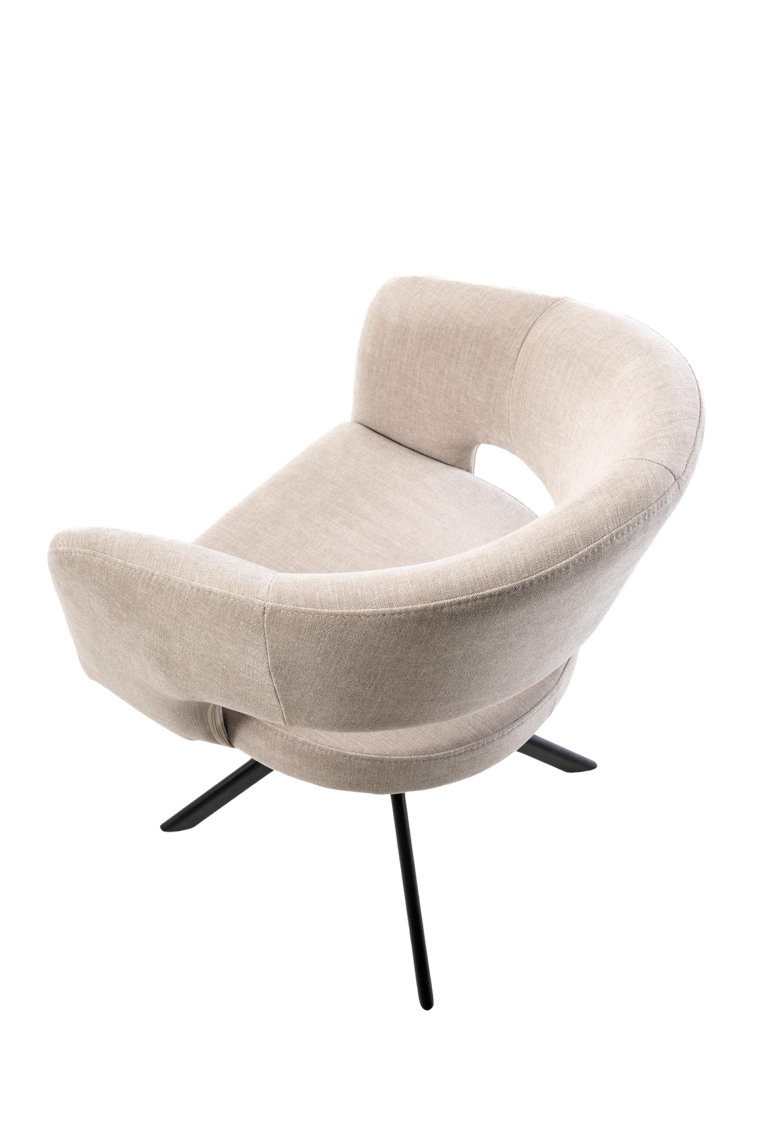 Stoelen Tokyo - Wonder beige 100 - Zwarte draaivoet