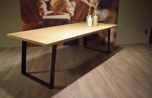 Eetkamertafel Recht - Verjongd eikenhout 3 cm - Meerdere varianten mogelijk