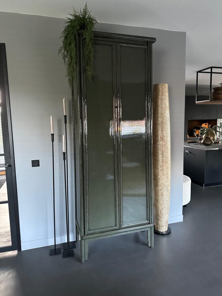 Interieuradvies Sfeervol Wonen - Kast, lamp en woonaccessoires - Project B