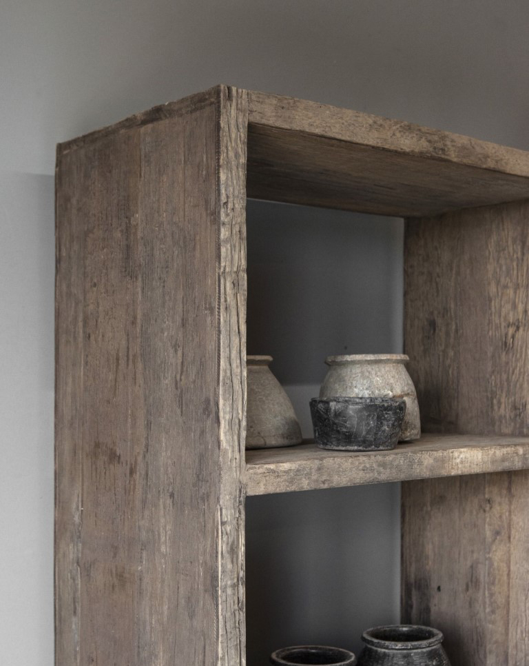 Kast van primitief oud railway hout 80x40x200 cm